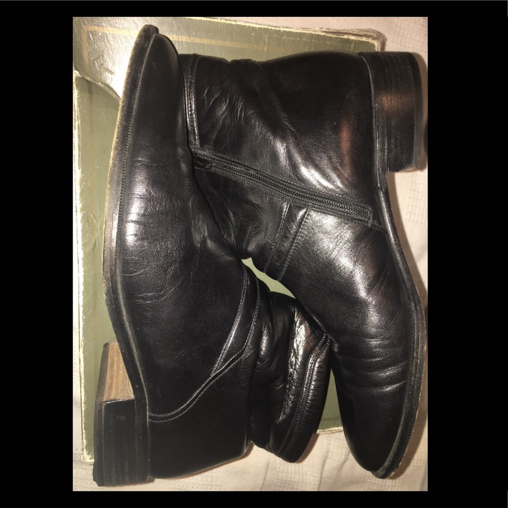 Black leather Bally shoes